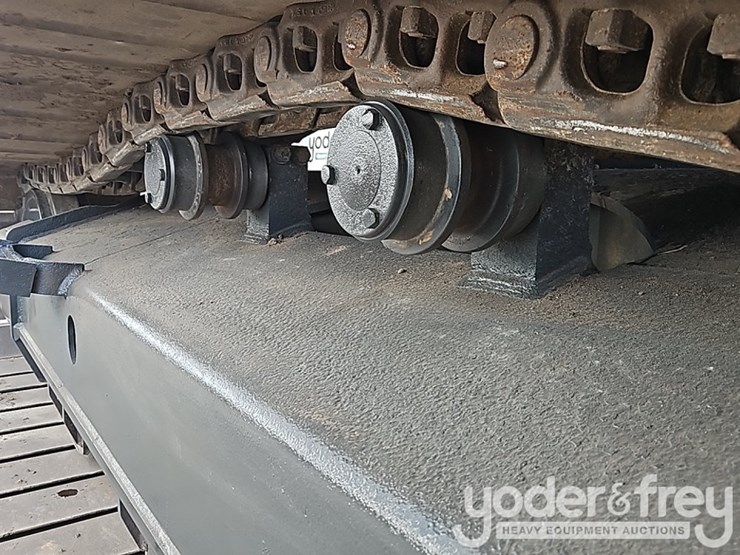 2016-komatsu-pc360-lc-11-image-11