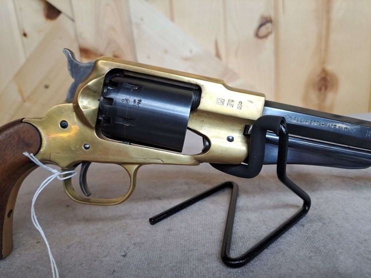 f.-llipietta-.44-caliber-blackpowder-percussion-revolver-image-9