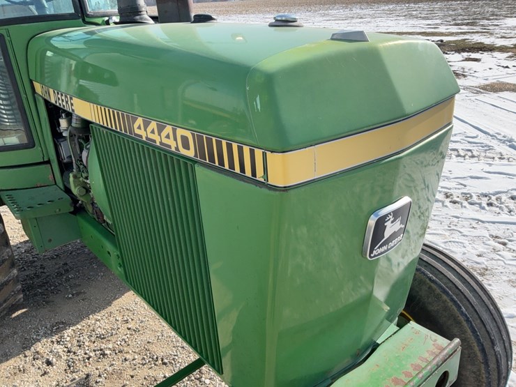 1980-john-deere-4440-image-51