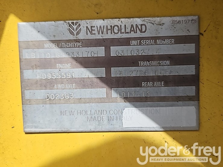 new-holland-lb110-image-33
