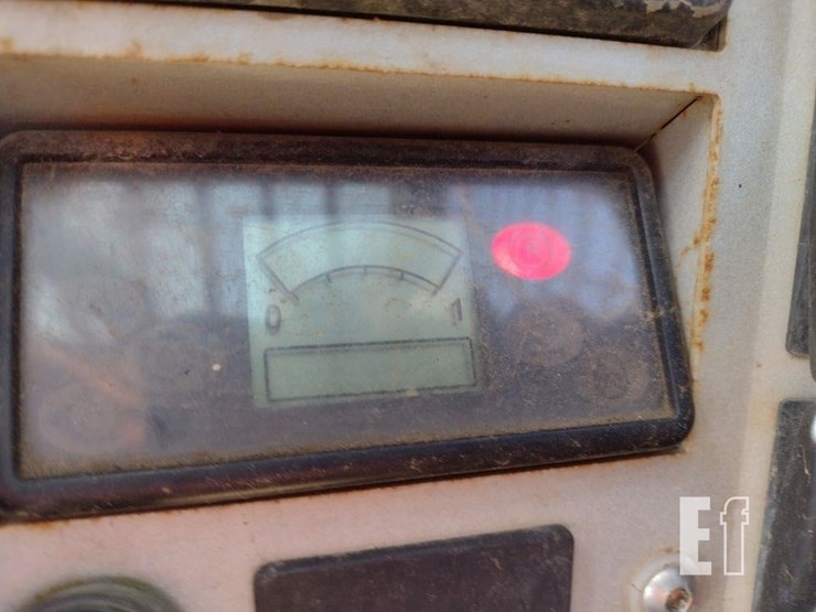 2013-jcb-527-55-image-6