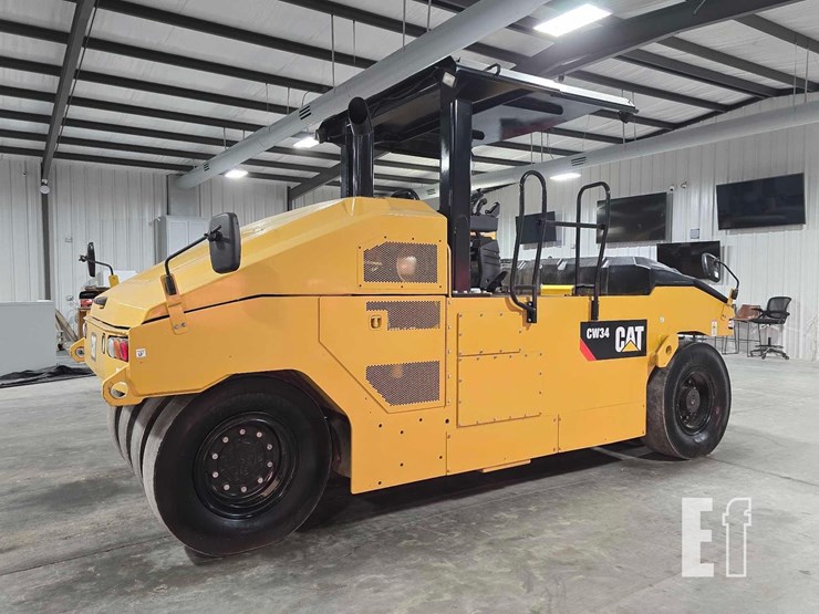 2016-caterpillar-cw34-image-3