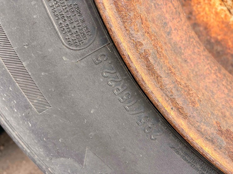 2010-utility-3000r-reefer-image-11