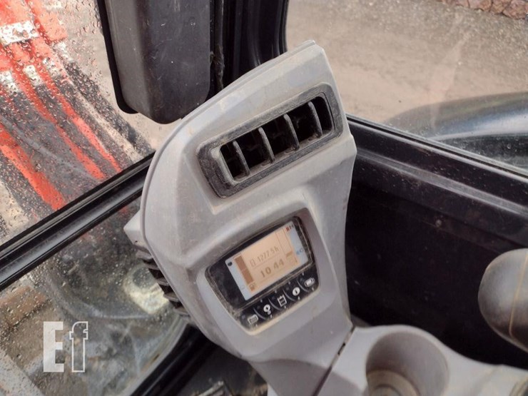 kubota-kx040-4-image-7