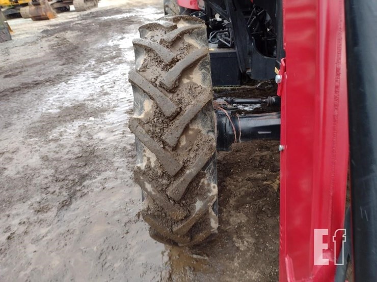 case-ih-farmall-95a-image-18