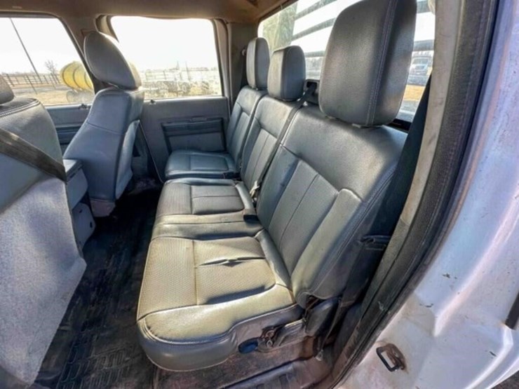 2013-ford-f350-xl-image-25