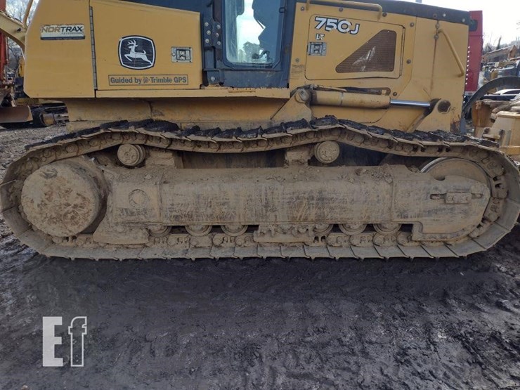 2008-deere-750j-image-29