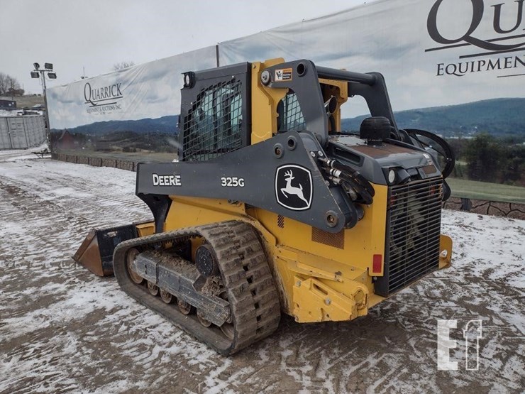 2021-deere-325g-image-40