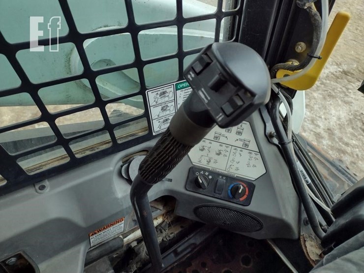 2016-bobcat-s590-image-7