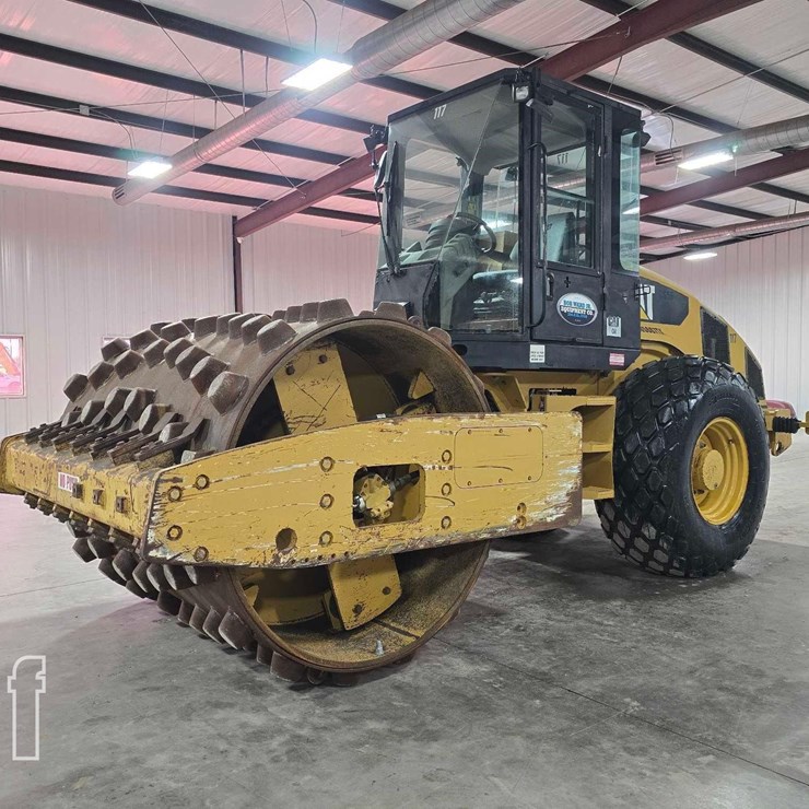 2008 CATERPILLAR CS56