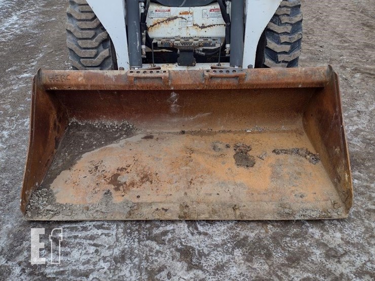 2016-bobcat-s590-image-17