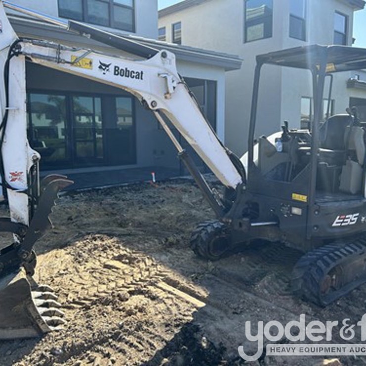 2018 BOBCAT E35i