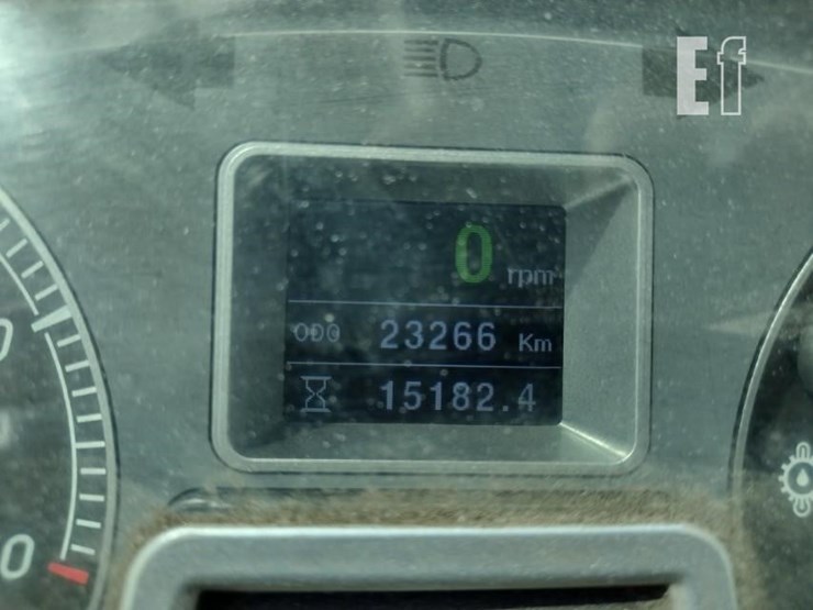 hyundai-110d-7e-image-5