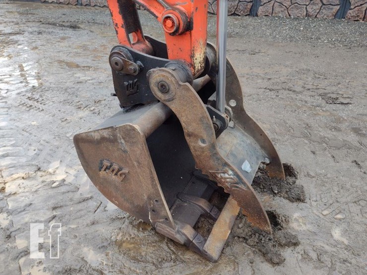 2019-kubota-u55-4-image-16