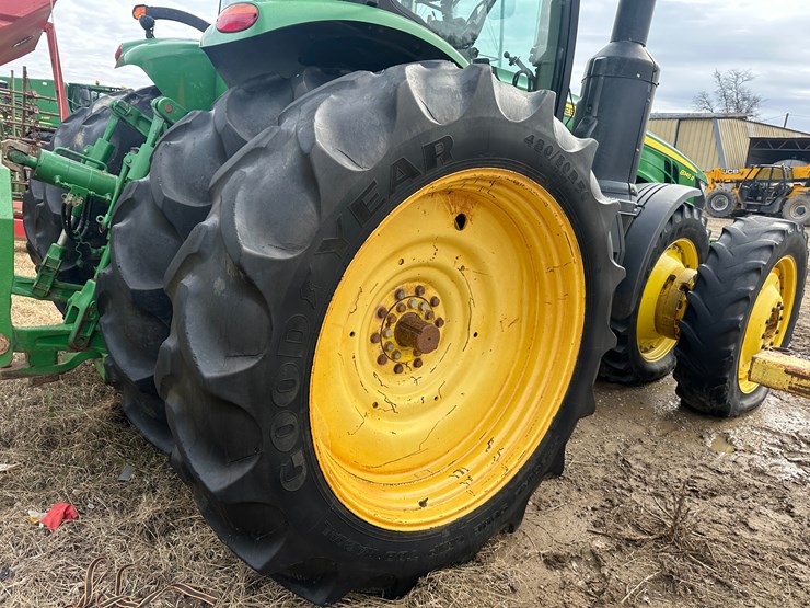 2010-john-deere-8345r-image-10