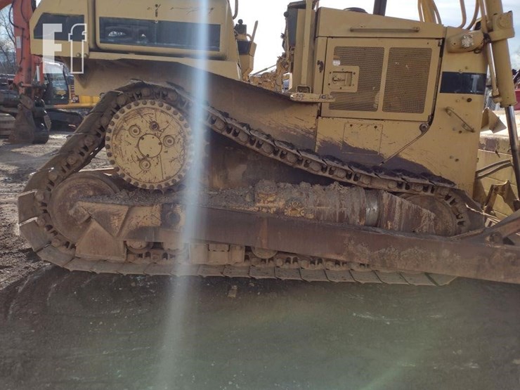 caterpillar-d6h-image-26