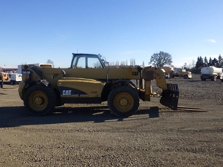 caterpillar-th560b-image-3