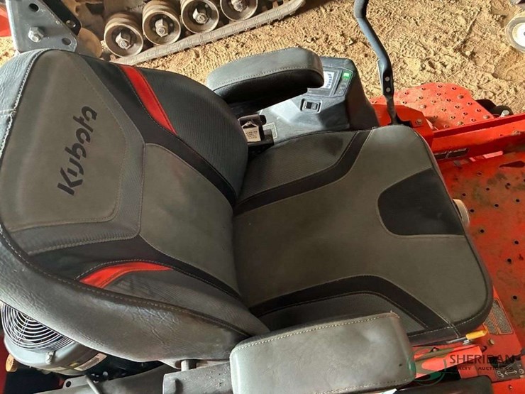 kubota-781-60"-zero-turn-mower-showing-2349-hours-image-18