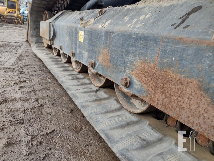 2019-kubota-svl95-2s-image-25