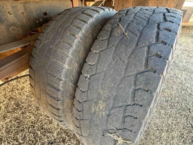 2013-ford-f350-xl-image-19