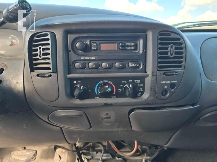 2002-ford-f150-image-13