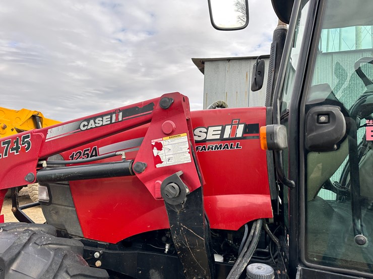 #38413-•-case-125a-mfwd-tractor-image-23