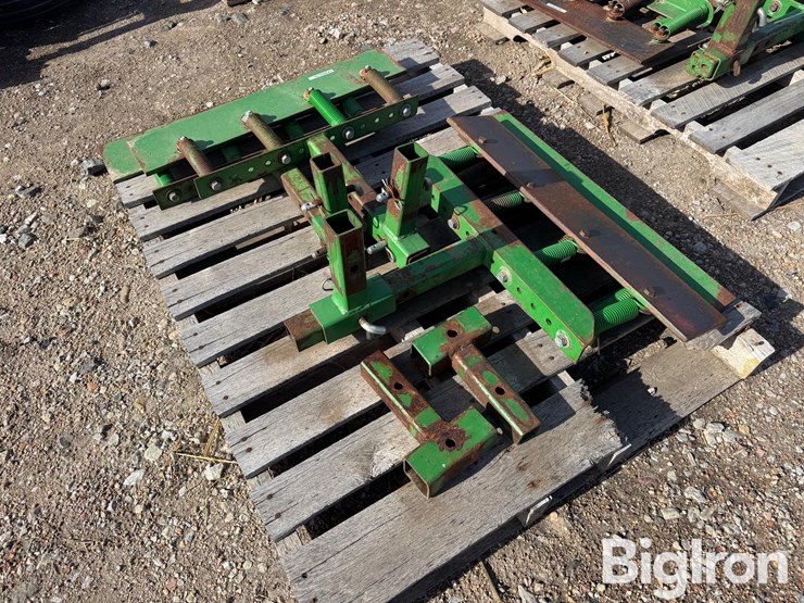 30"-spring-loaded-smoother/smasher-units-image-3