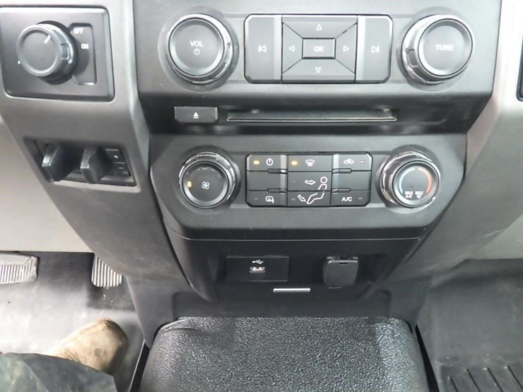 2017-ford-f250-image-25