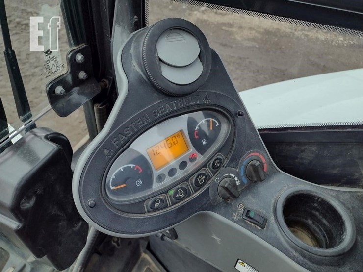 2021-bobcat-e35i-image-8