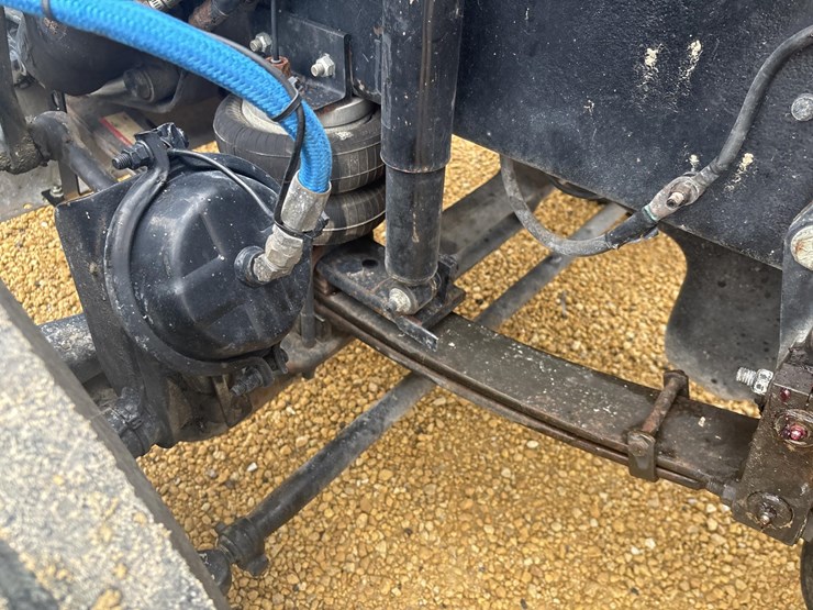 2006-peterbilt-379-image-44