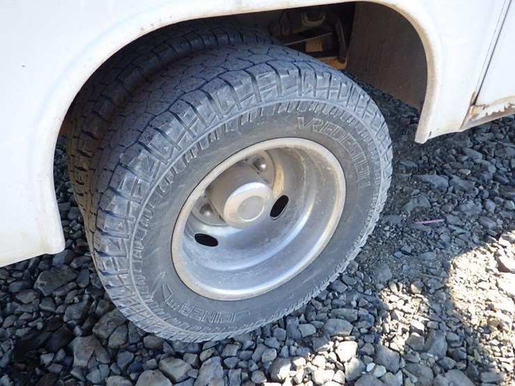 2012-ford-f350-image-29