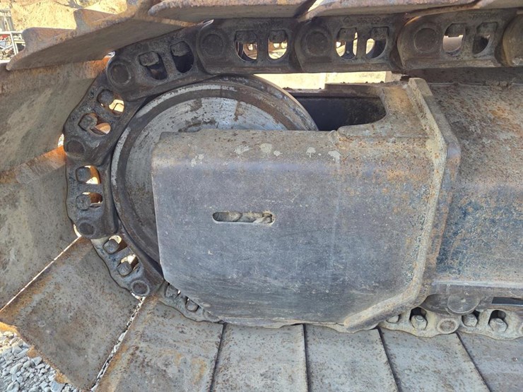 2012-deere-160d-lc-image-70