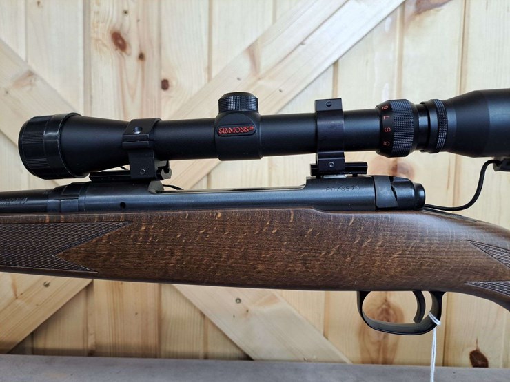 savage-model-110-.22-250-bolt-action-rifle-image-4
