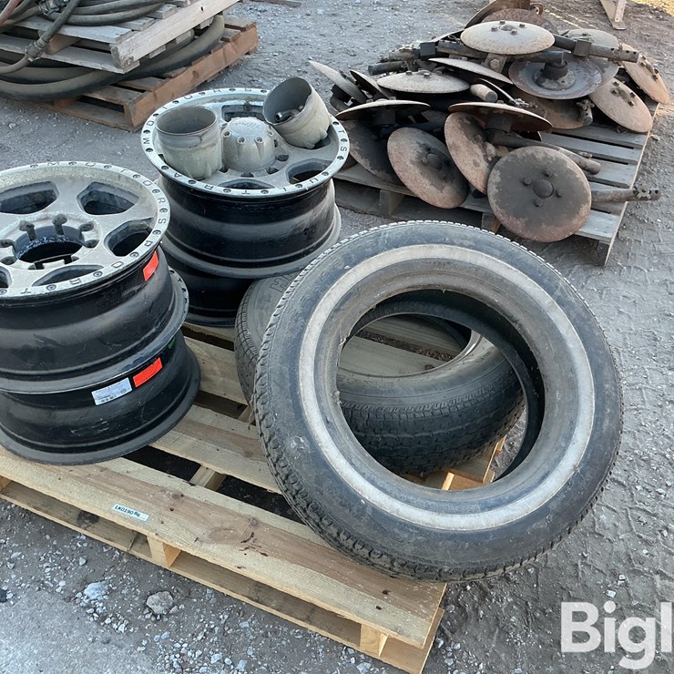 Ultra Motorsports 17x9 Aluminum 8-bolt Rims