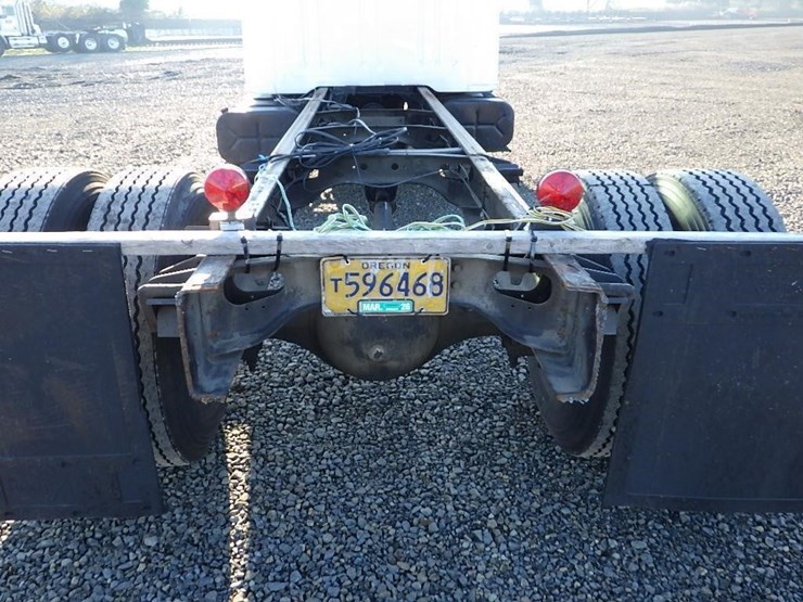 2000-international-4700-image-11