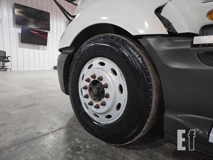 2012-international-prostar-image-30