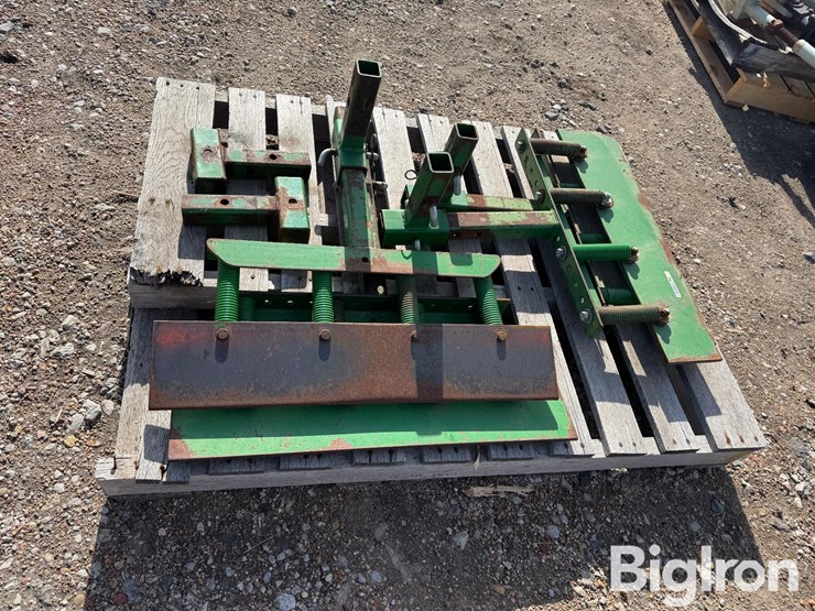 30"-spring-loaded-smoother/smasher-units-image-8