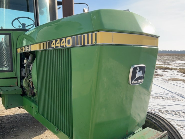 1980-john-deere-4440-image-52