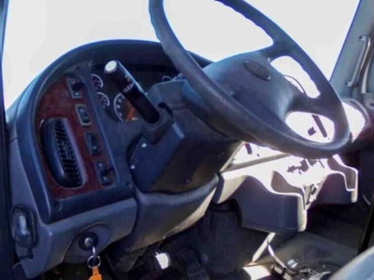 2007-caterpillar-c7-image-17