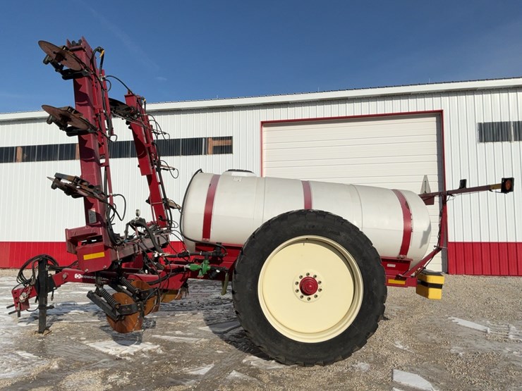 loftness-fs800-fertilizer-spreader-image-48