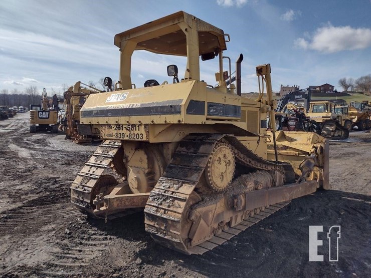 caterpillar-d6h-image-37