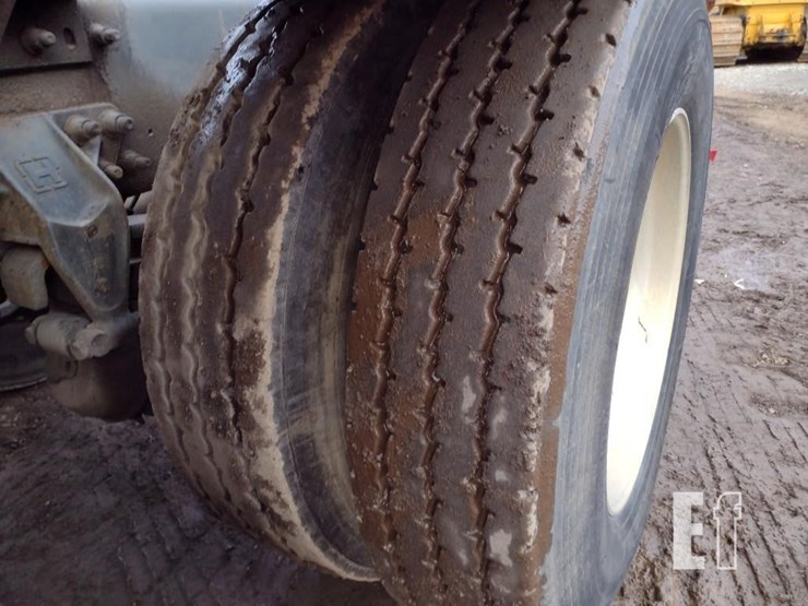 2006-international-paystar-5900-image-28