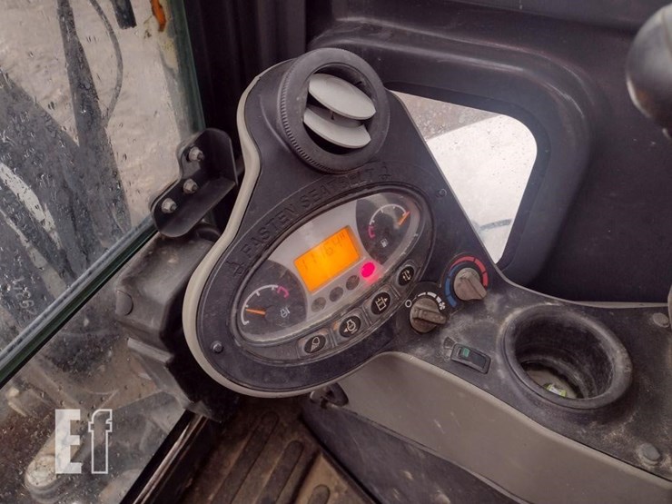 2018-bobcat-e50-image-8