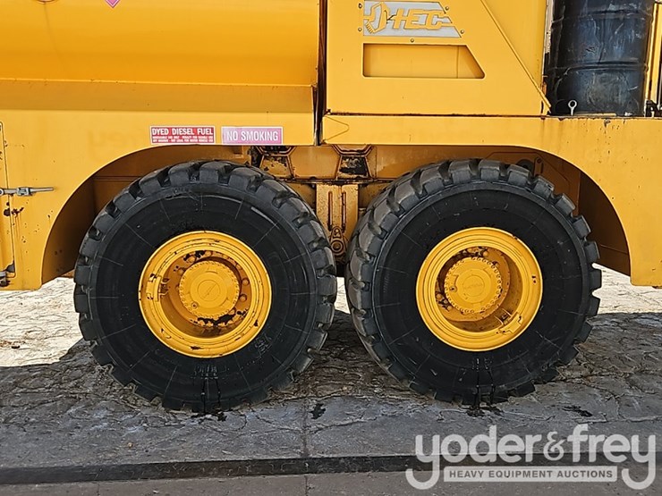 2005-volvo-a30-image-14