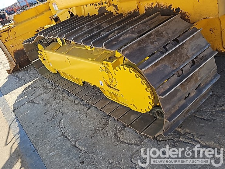 2023-komatsu-d71px-24-image-25