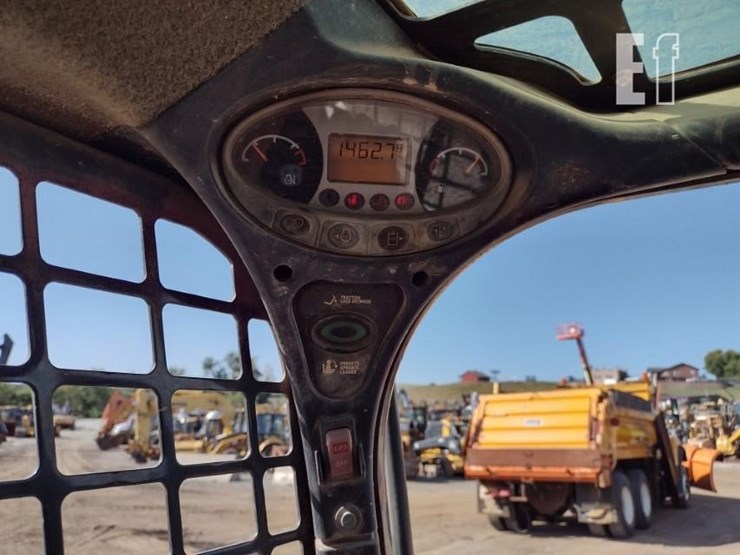 2020-bobcat-t590-image-7