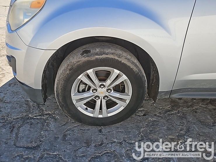 2015-chevrolet-equinox-image-11