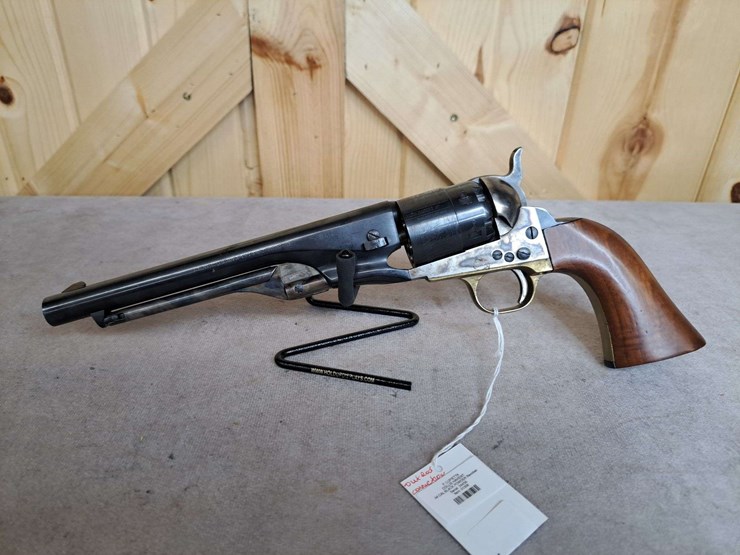 f.-llipietta-.44-caliber-blackpowder-percussion-sa-revolver-image-1