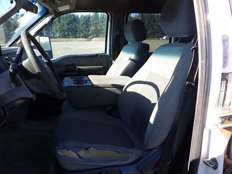 2012-ford-f350-image-19