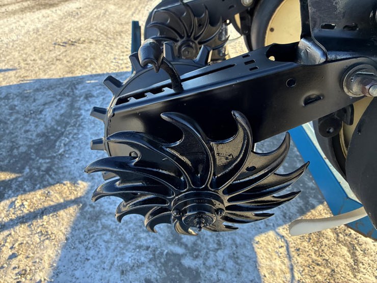 1999-kinze-2500-image-22